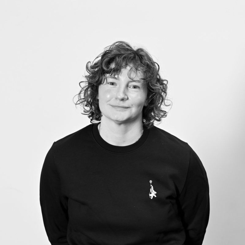 Liesanne Graphic Designer